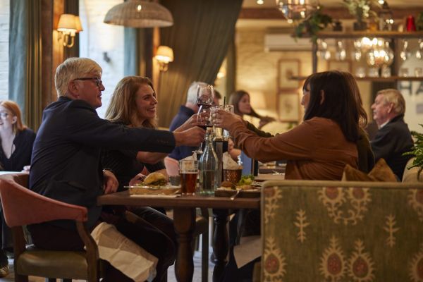 Christmas Day Lunch at Kings Head Hotel, Cirencester