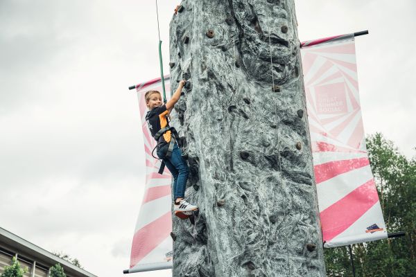 Swindon Designer Outlet: Climbing Wall & Summer Activities for Families in Wiltshire