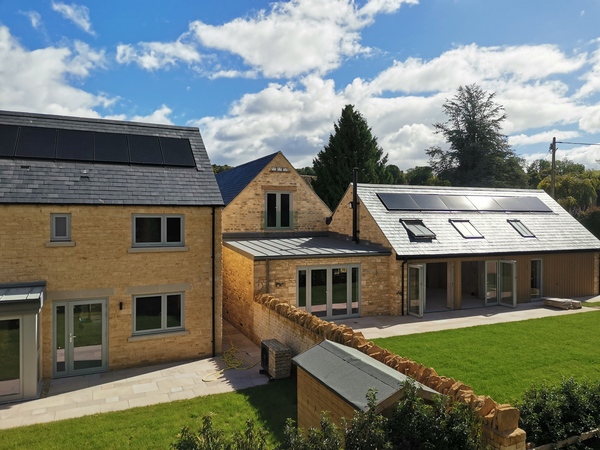 Thinking About Solar Panels for Your Home or Office? Here’s Everything You Need to Know.
