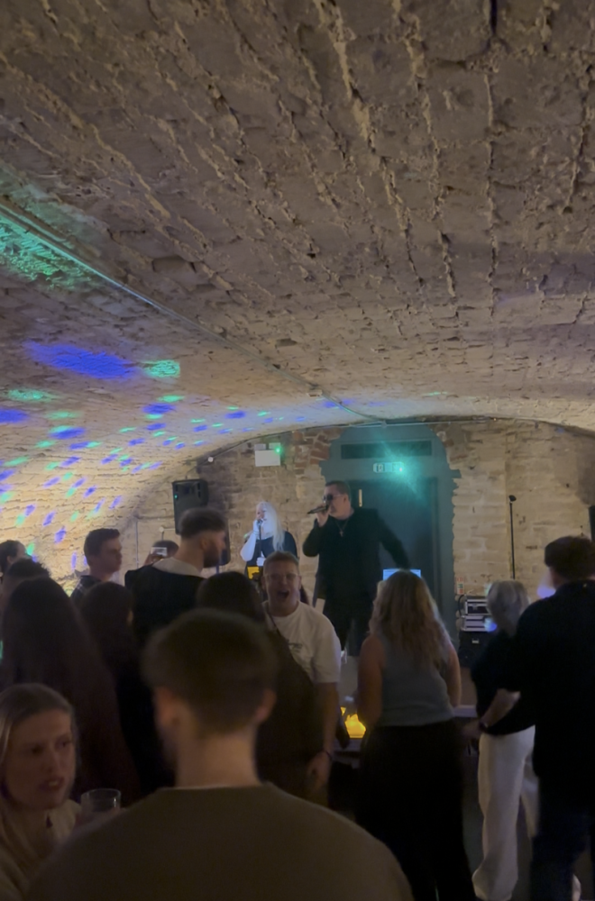 REVIEW: A Memorable Stay at the King’s Head, Cirencester